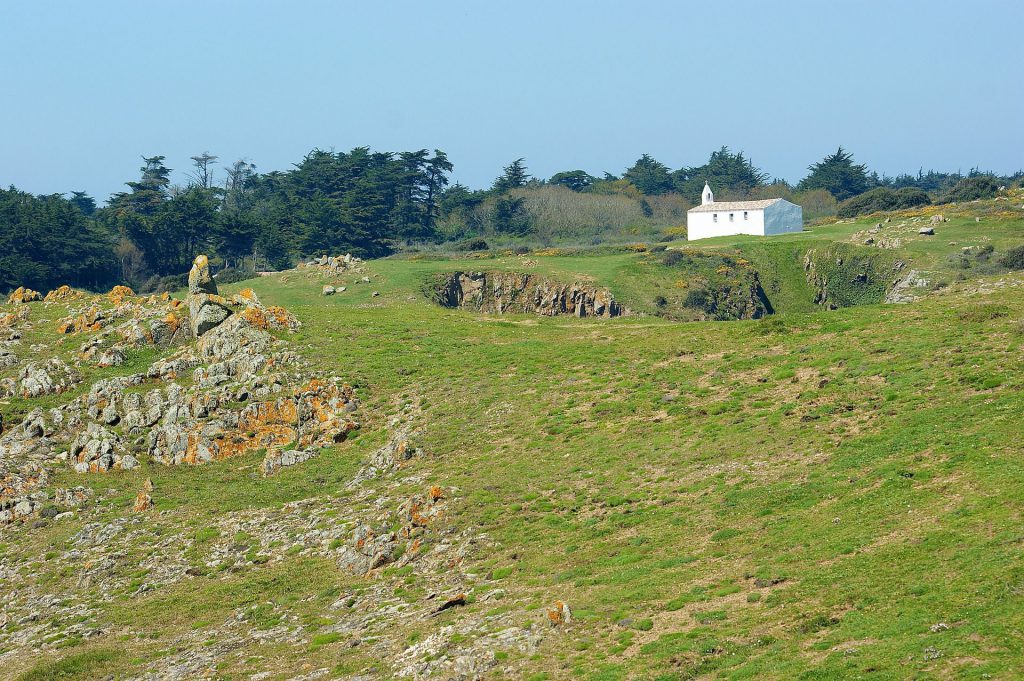 Décourvez, à pied ou à vélo, le patrimoine naturel de l'île d'Yeu. Photo Pixabay